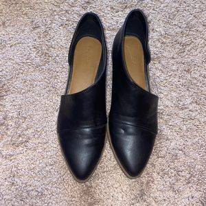 Universal Thread shoes